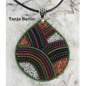 Pendant – Metal Thread Pendant Kit – Berlin Embroidery Designs