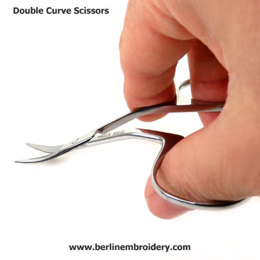 C40040 - 3 1/2 Double Curved Left Hand Embroidery Scissors